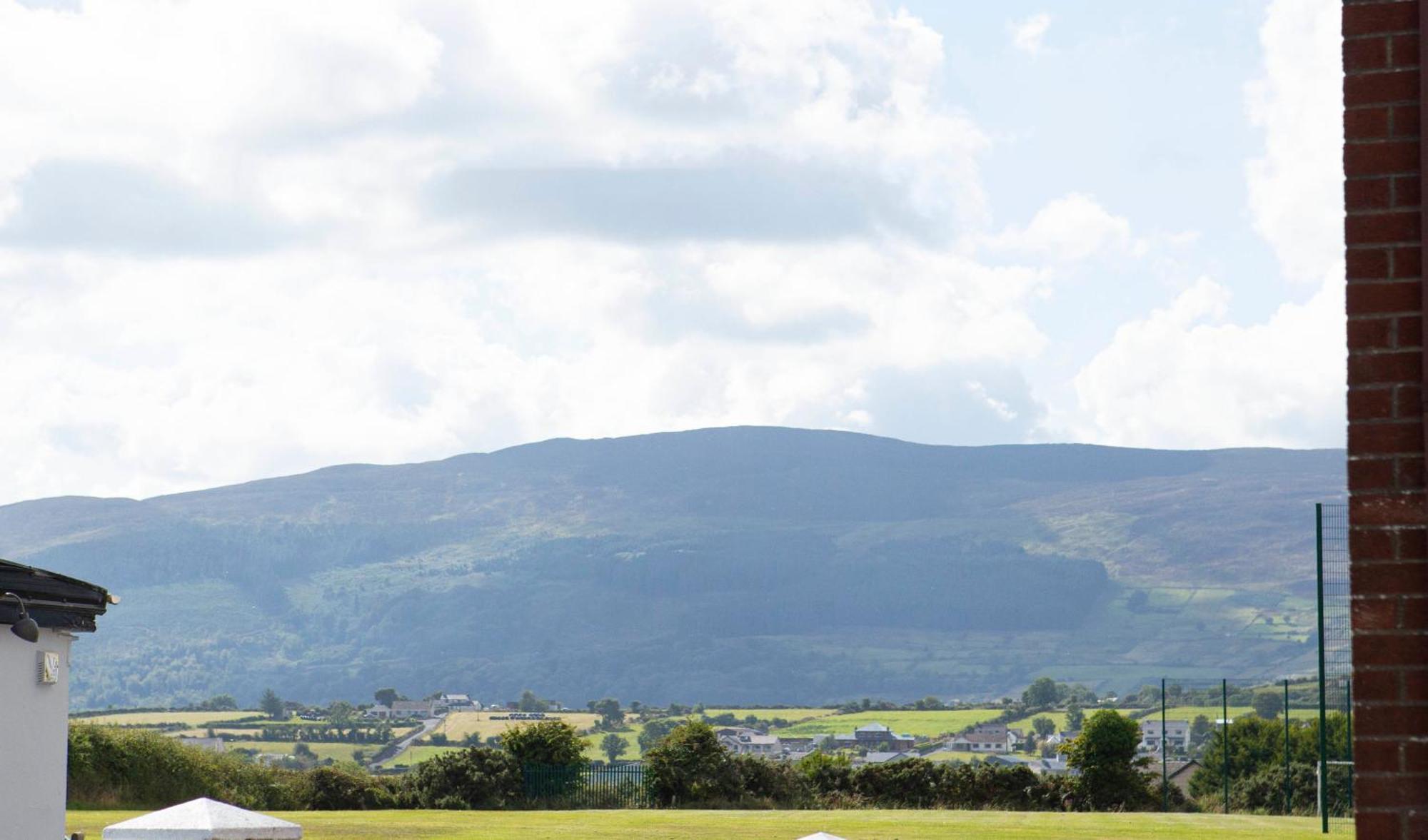 2 Slieve Gullion View Newry Villa ภายนอก รูปภาพ